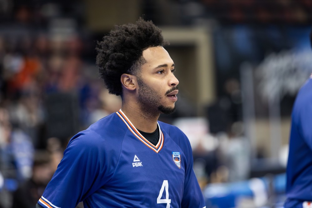 Террелл Картер и Джейлен Адамс благополучно добрались до Москвы