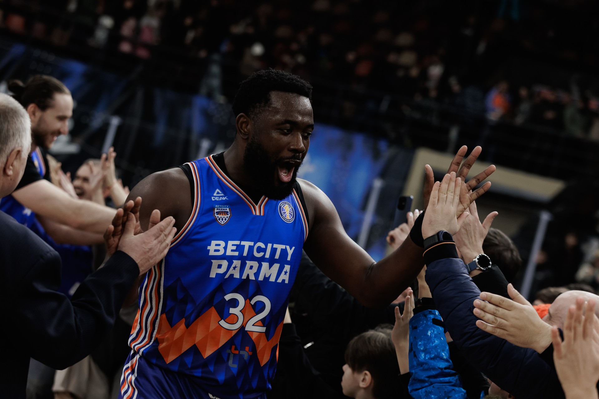 Лучший новогодний подарок — билеты на домашний матч в январе!