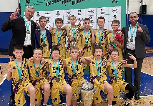 Команда спортшколы «Олимпиец» (мальчики 2009 года рождения) - чемпион России!